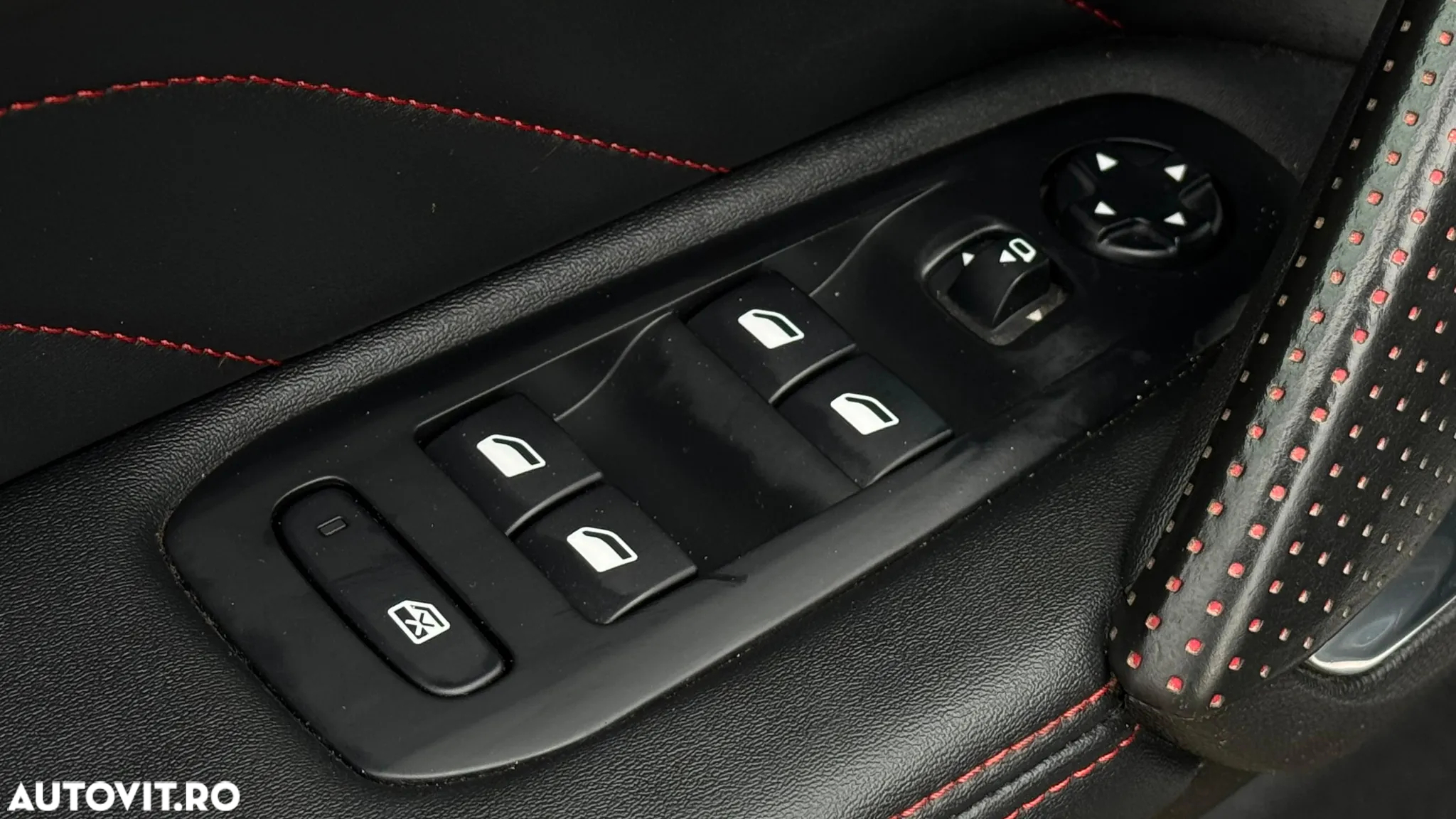 Peugeot 308 SW BlueHDi 130 EAT8 GT - 27