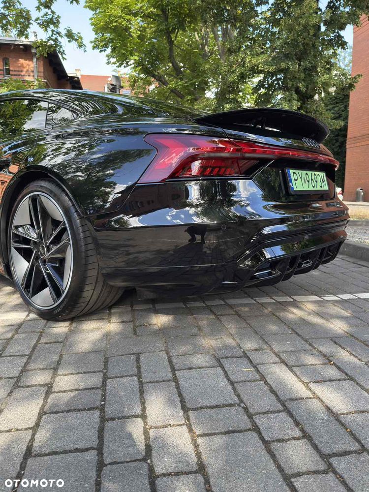 Audi e-tron GT - 14
