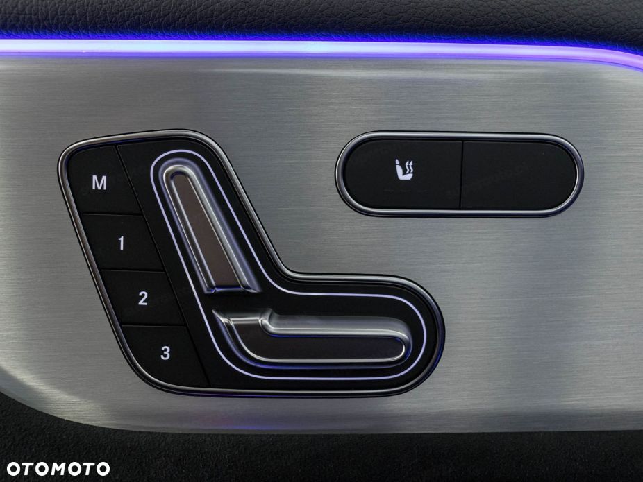 Mercedes-Benz GLA 220 d 4-Matic 8G-DCT - 10