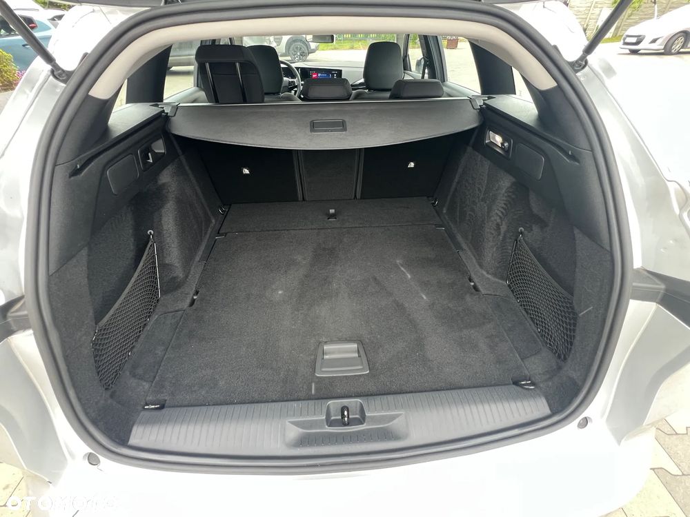 Opel Astra 1.2 T S&S - 22