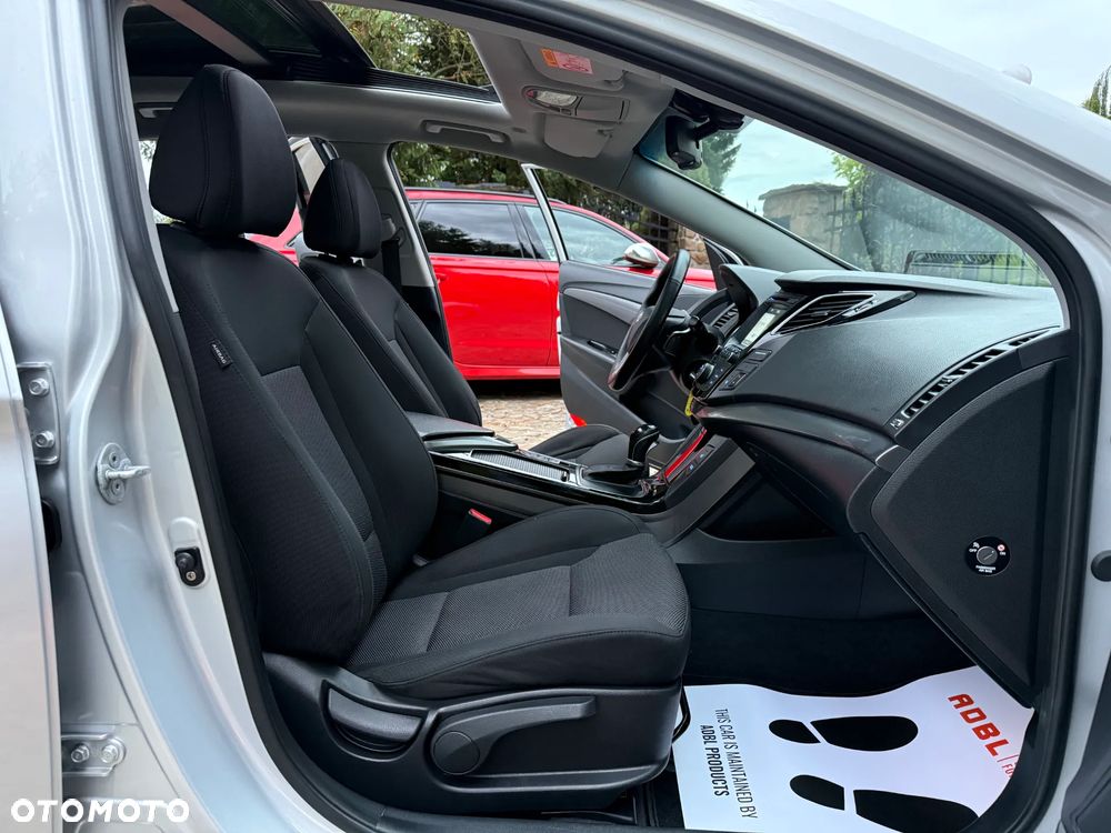 Hyundai i40 Kombi blue 1.7 CRDi DCT Premium - 21