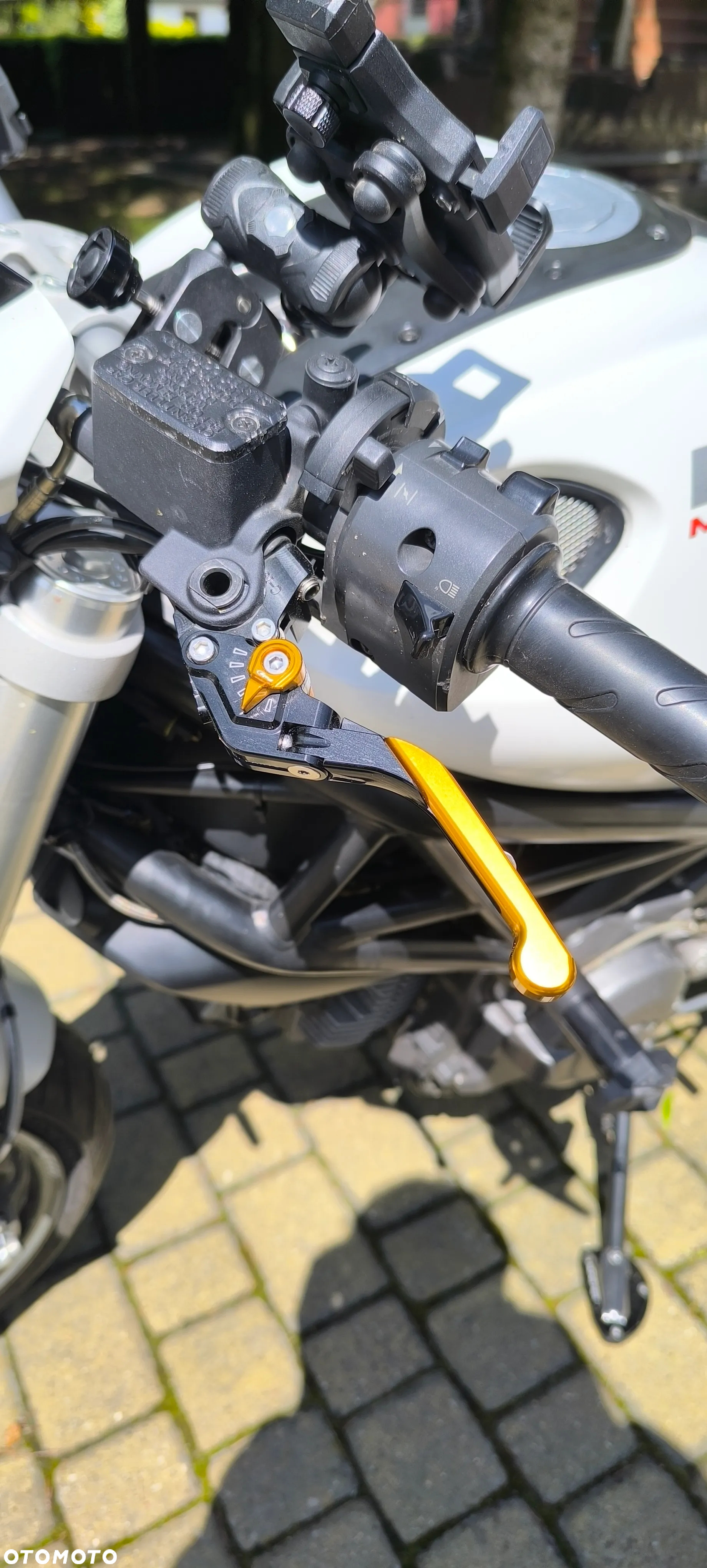 Ducati Monster - 18