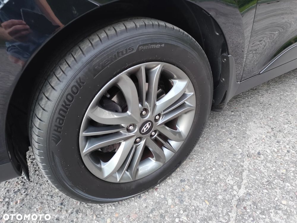 Hyundai ix35 1.7 CRDi 2WD blue Finale Gold - 28