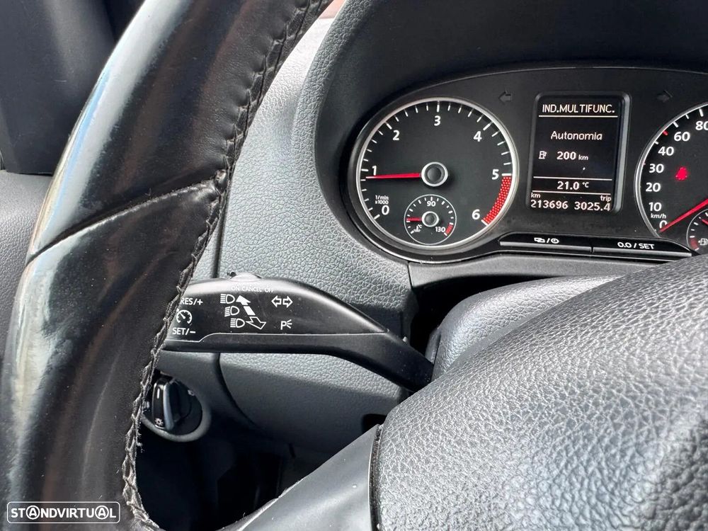 VW Amarok 2.0 BiTDI BMT Highline - 36