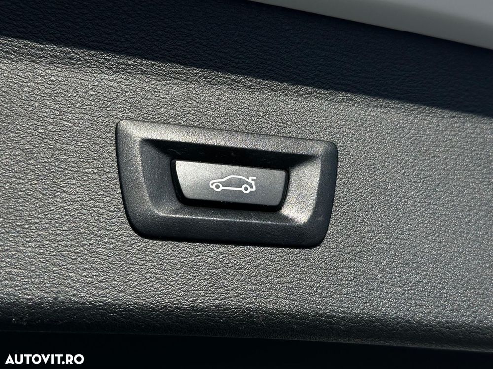 BMW X1 2020 — imagine 33