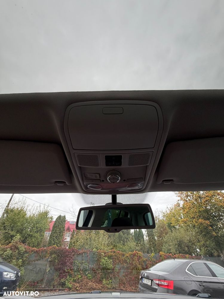 Volkswagen Tiguan - 24