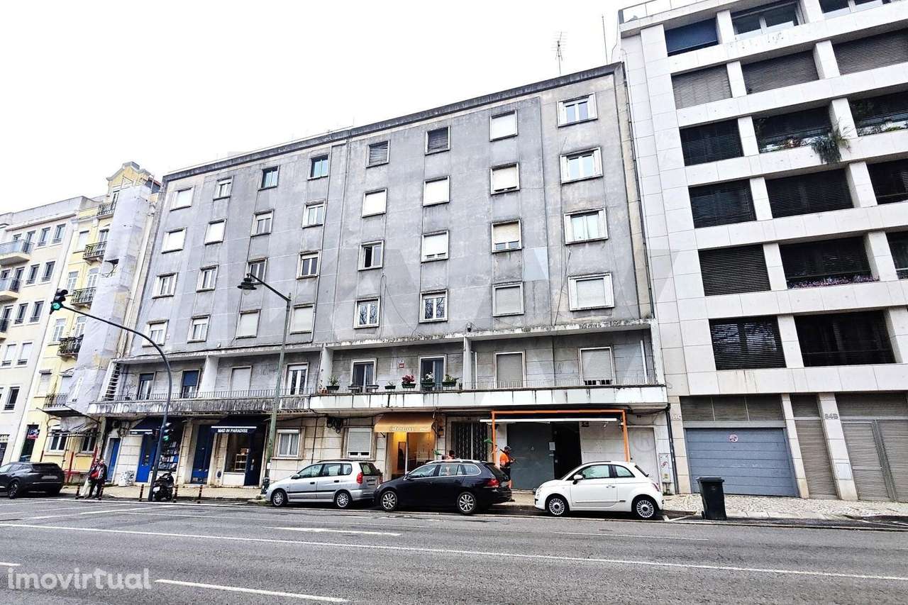 Loja na Rua Marquês Sá da Bandeira Área bruta: 43 m2 - Grande imagem: 2/10