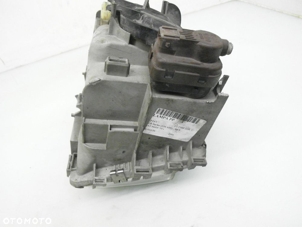 LAMPA PRAWA PRZEDNIA FIAT ULYSSE 60979760D - 6