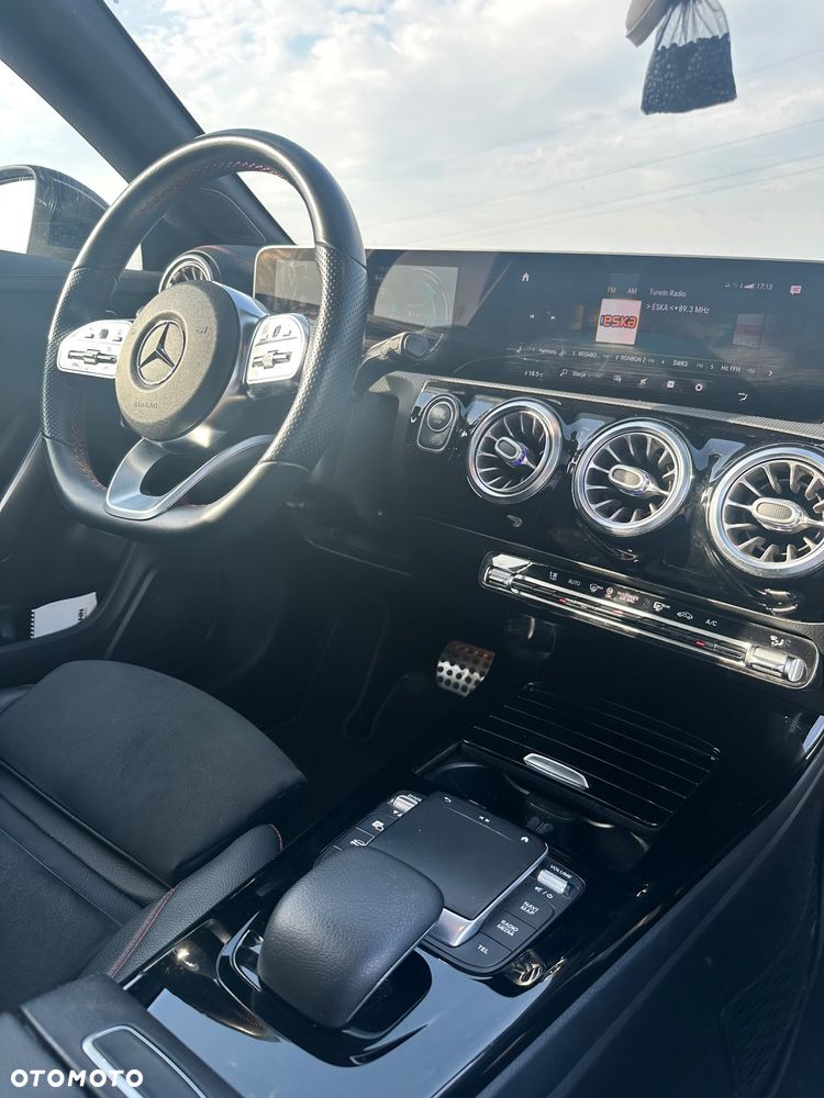 Mercedes-Benz CLA 200 d 4Matic 8G-DCT Edition 2022 - 8