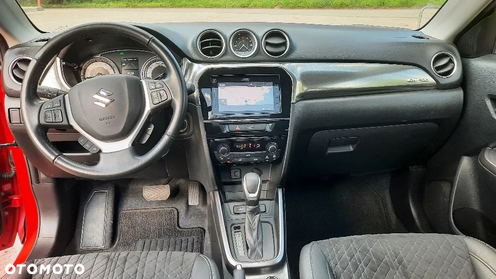 Suzuki Vitara 1.5 Strong Hybrid Premium 4WD AGS - 11