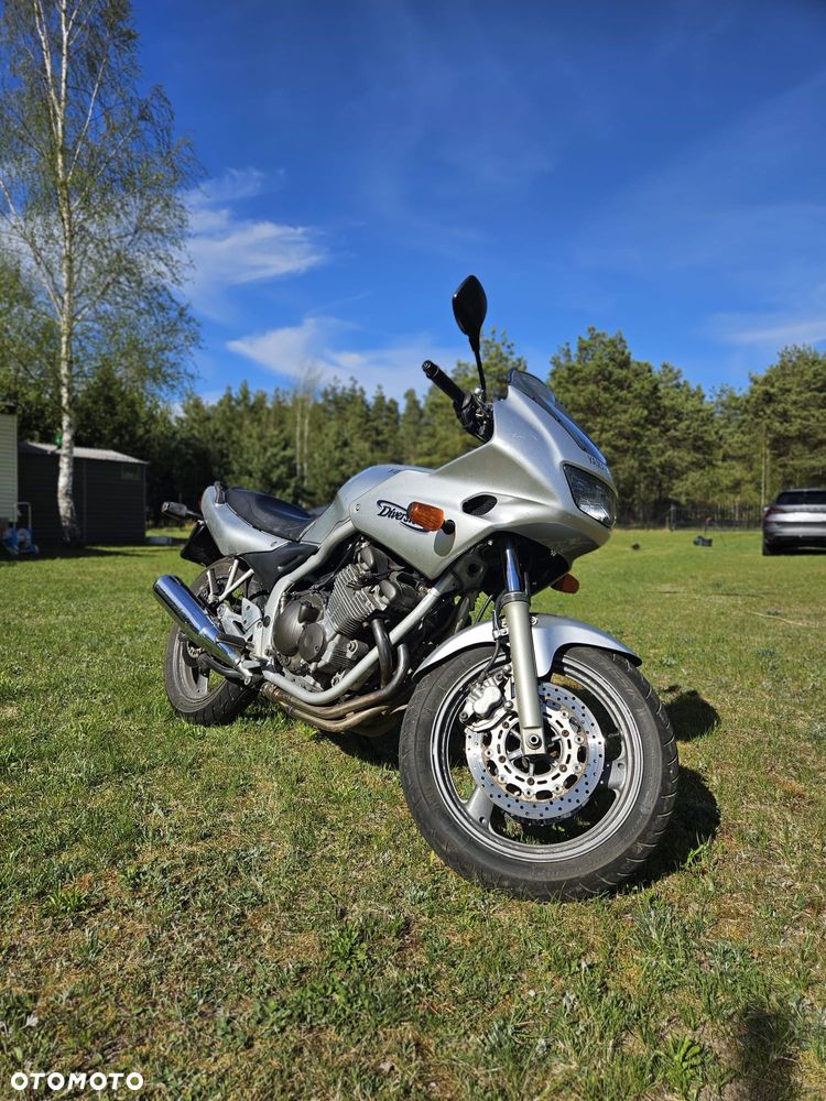 Yamaha XJ - 2