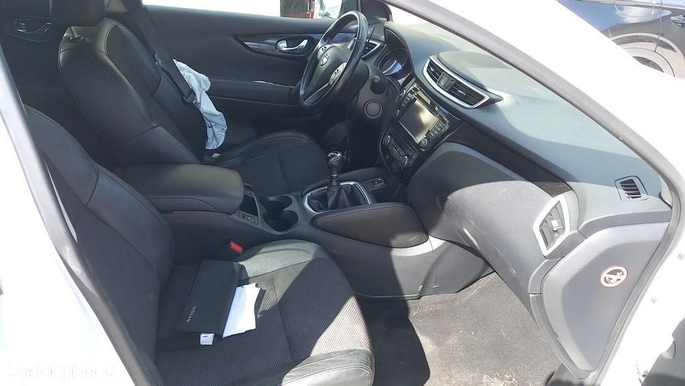 Nissan Qashqai 1.6 DCi Tekna+ - 7