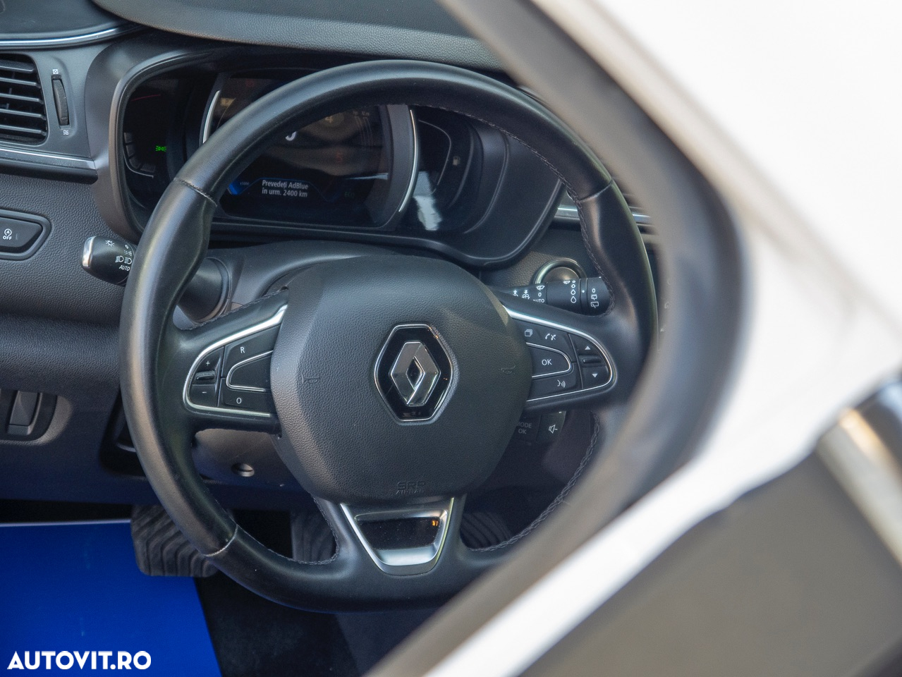 Renault Kadjar BLUE dCi 115 EDC BUSINESS EDITION - 8