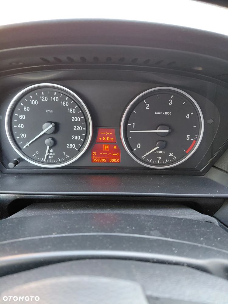 BMW Seria 5 - 11