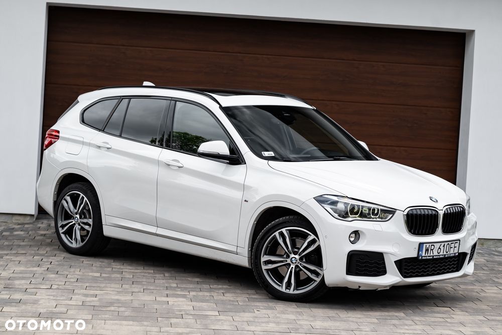 BMW X1 xDrive20i M Sport - 1