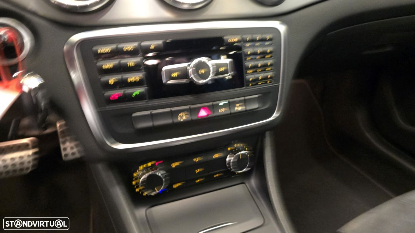 Mercedes-Benz CLA 200 CDi AMG Line Aut. - 40