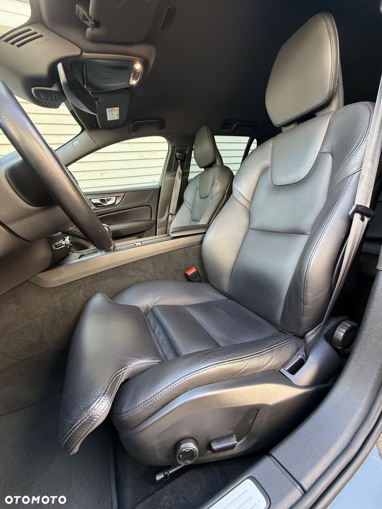 Volvo V60 D3 Momentum Core - 7