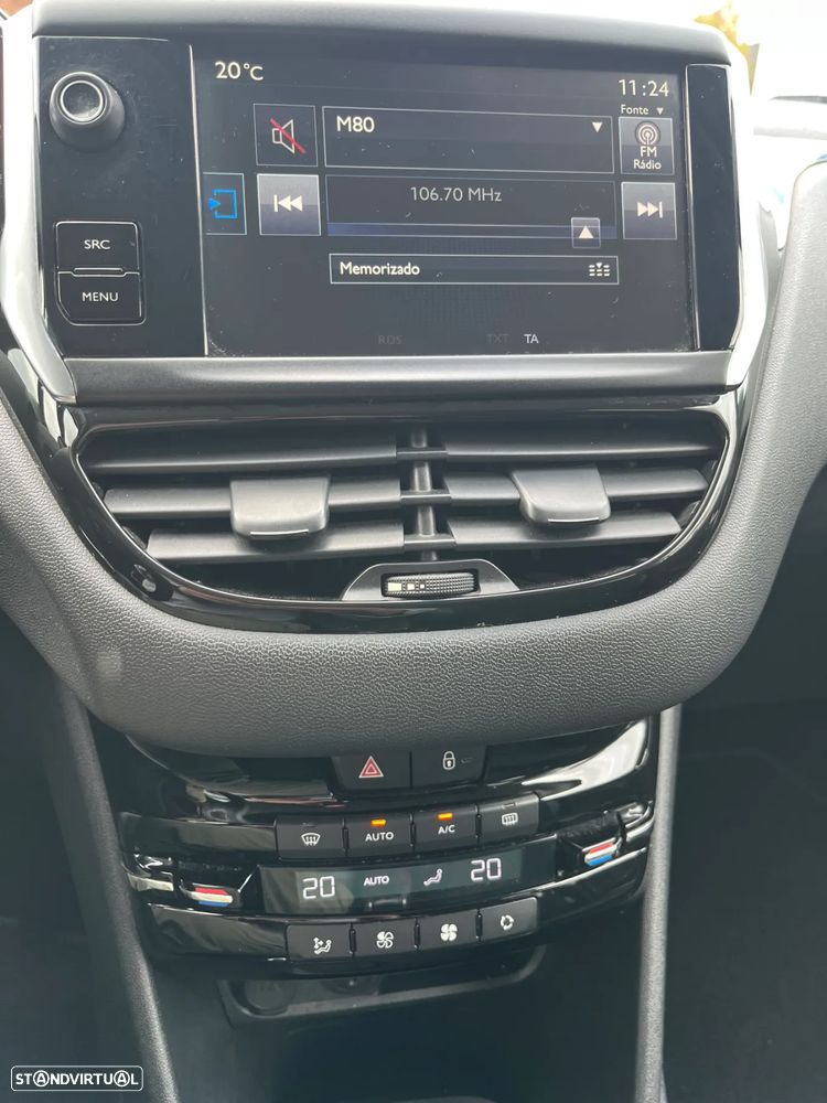 Peugeot 208 1.4 HDi Allure - 16