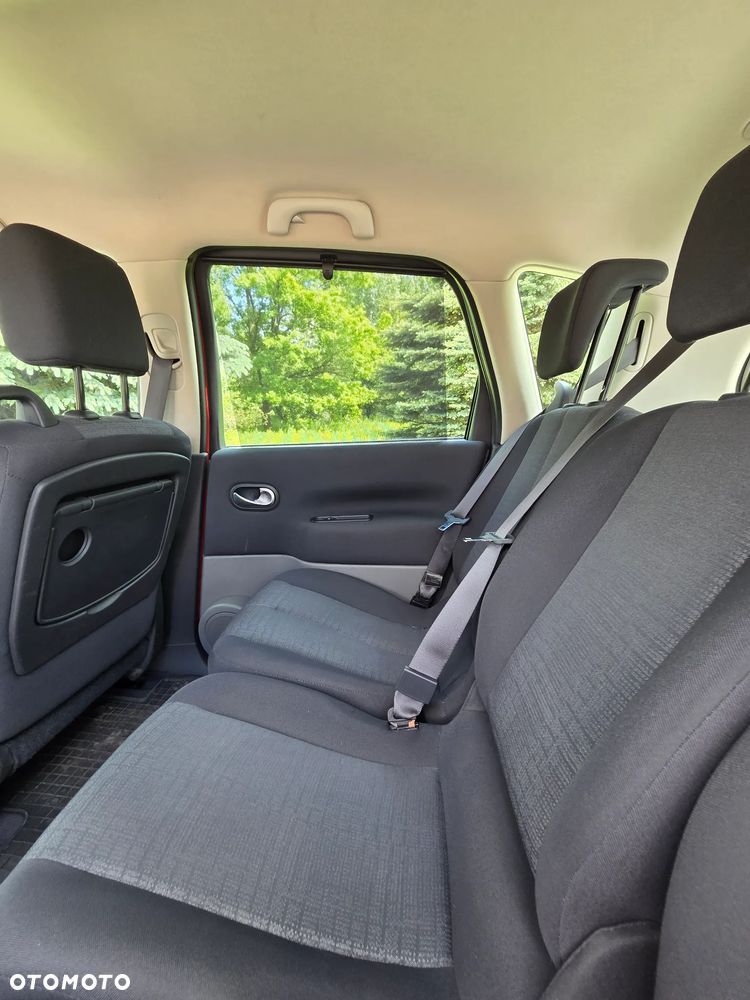 Renault Scenic 1.6 16V Confort Authentique - 17