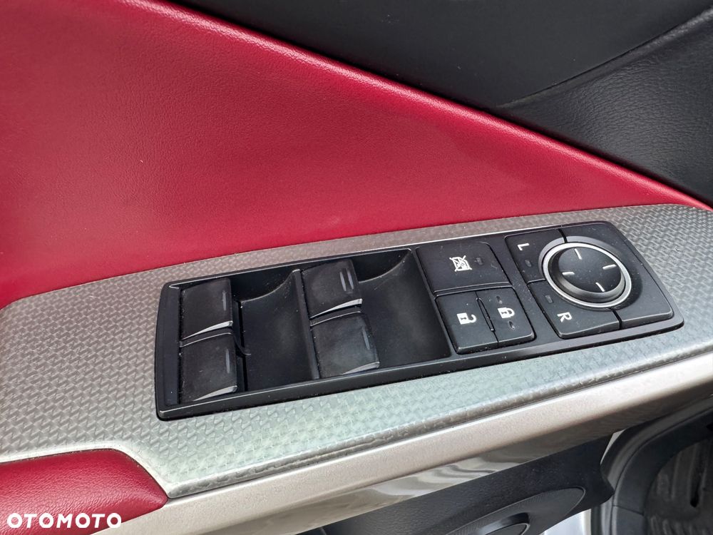 Lexus Inny - 15