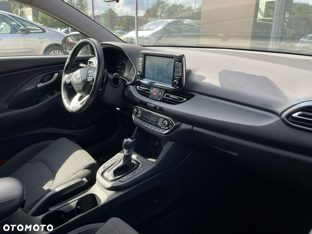 Hyundai i30 - 16