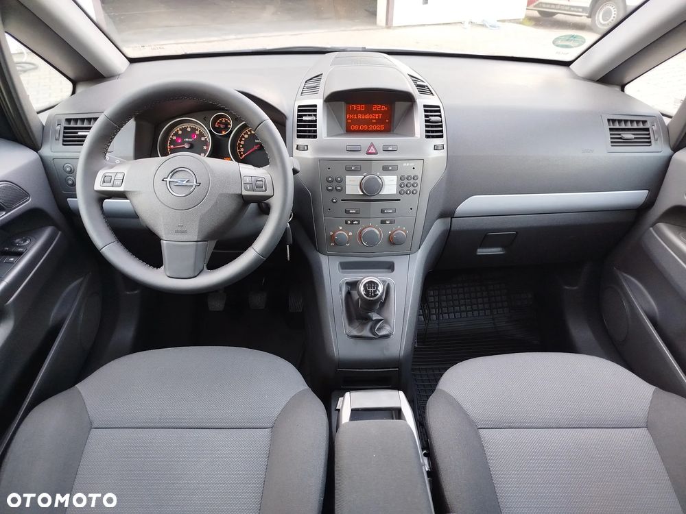Opel Zafira 1.8 Active - 15