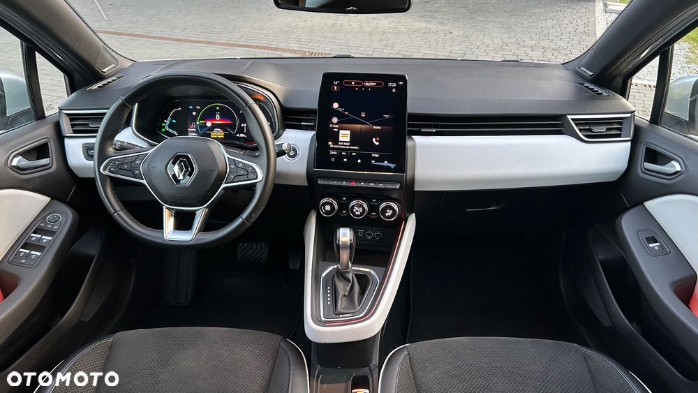 Renault Clio 1.6 E-TECH Intens - 18
