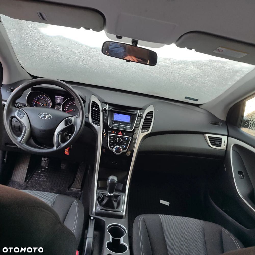 Hyundai i30 1.6 Classic - 6