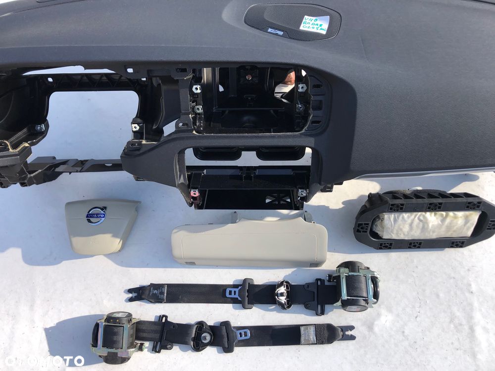 VOLVO V40 DESKA KONSOLA KOKPIT PULPIT PÓŁKA PARAPET PODUSZKI AIRBAG PASY PAS oryginał !!! OKAZJA !!! - 12