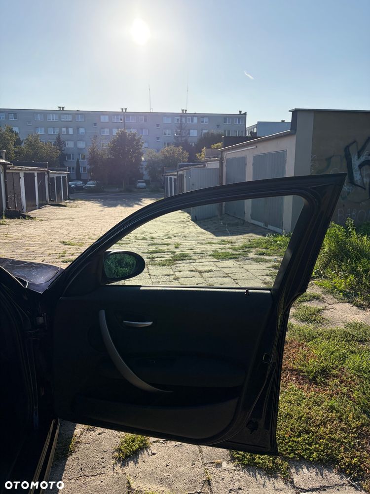 BMW Seria 1 118i - 14