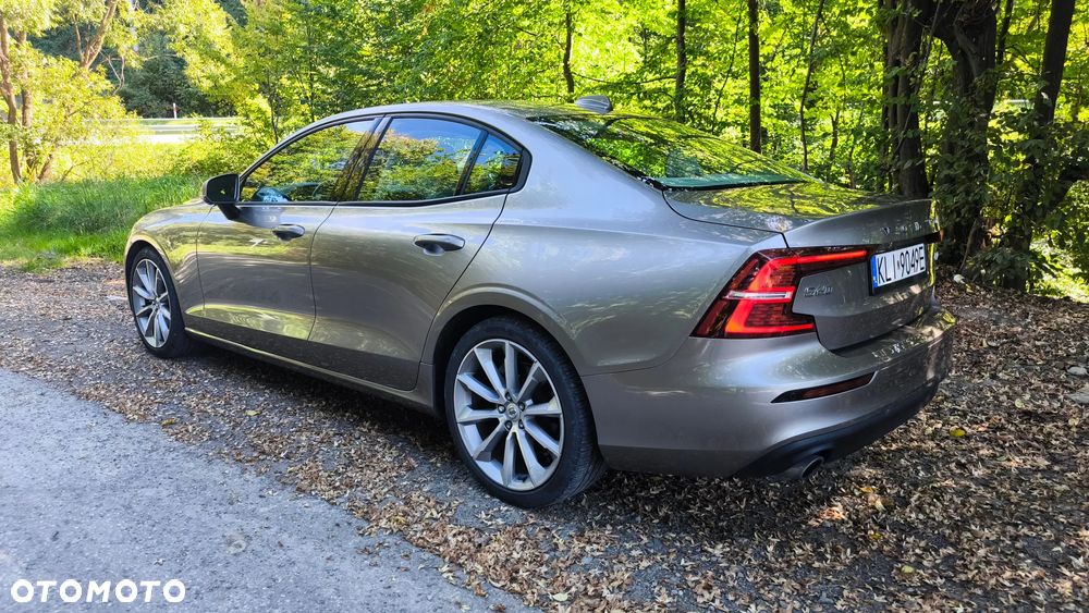 Volvo S60 T5 Momentum Pro - 6