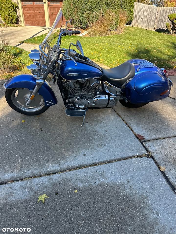Honda VTX - 36