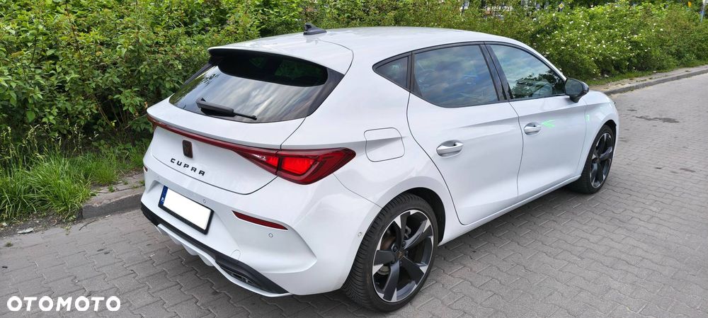 Cupra Leon 1.5 eTSI DSG - 4