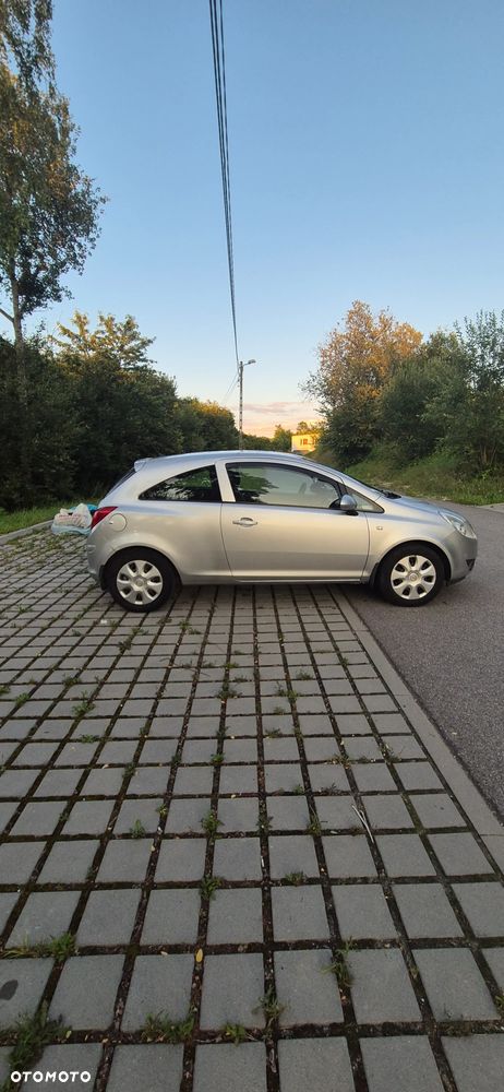 Opel Corsa 1.2 16V Cosmo - 4