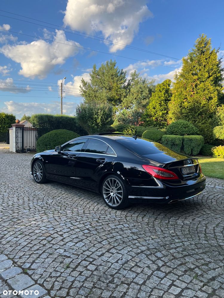 Mercedes-Benz CLS 350 CDI 4-Matic BlueEff - 8