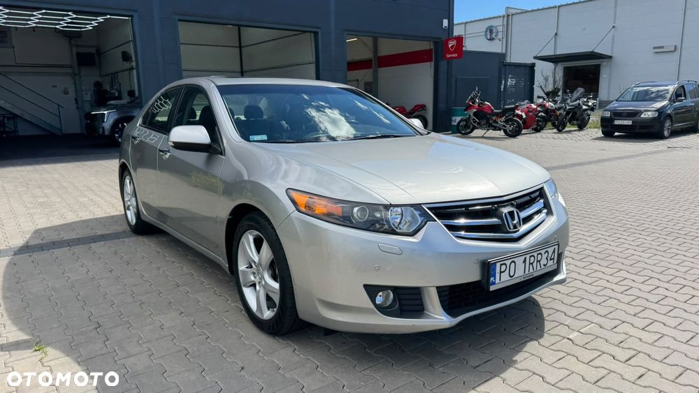 Honda Accord 2.0 Executive - 2