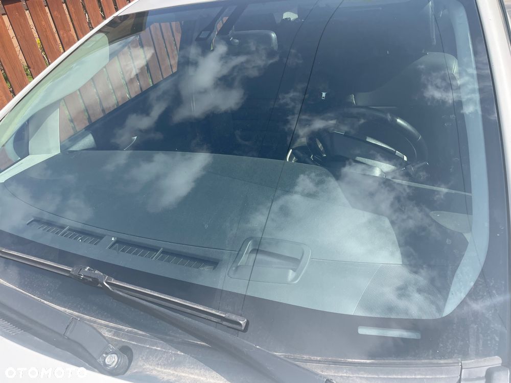 Toyota Prius 1.8 Hybrid Prestige - 38