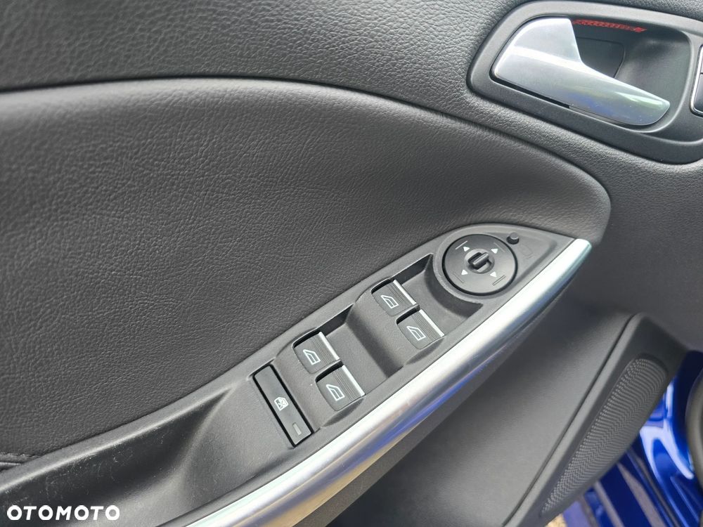 Ford Focus 2.0 EcoBoost ST mit Leder-Exclusiv-Paket - 23