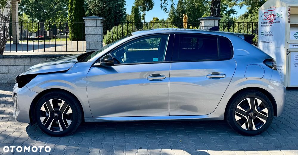 Peugeot 208 1.2 mHEV Allure - 6