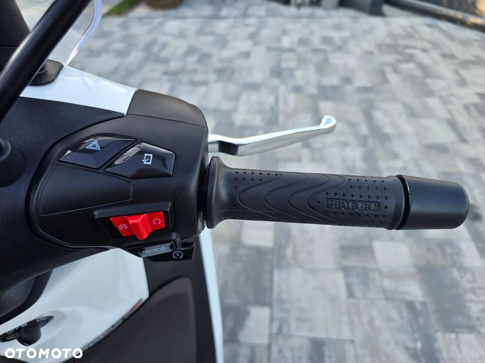 Piaggio Beverly - 21