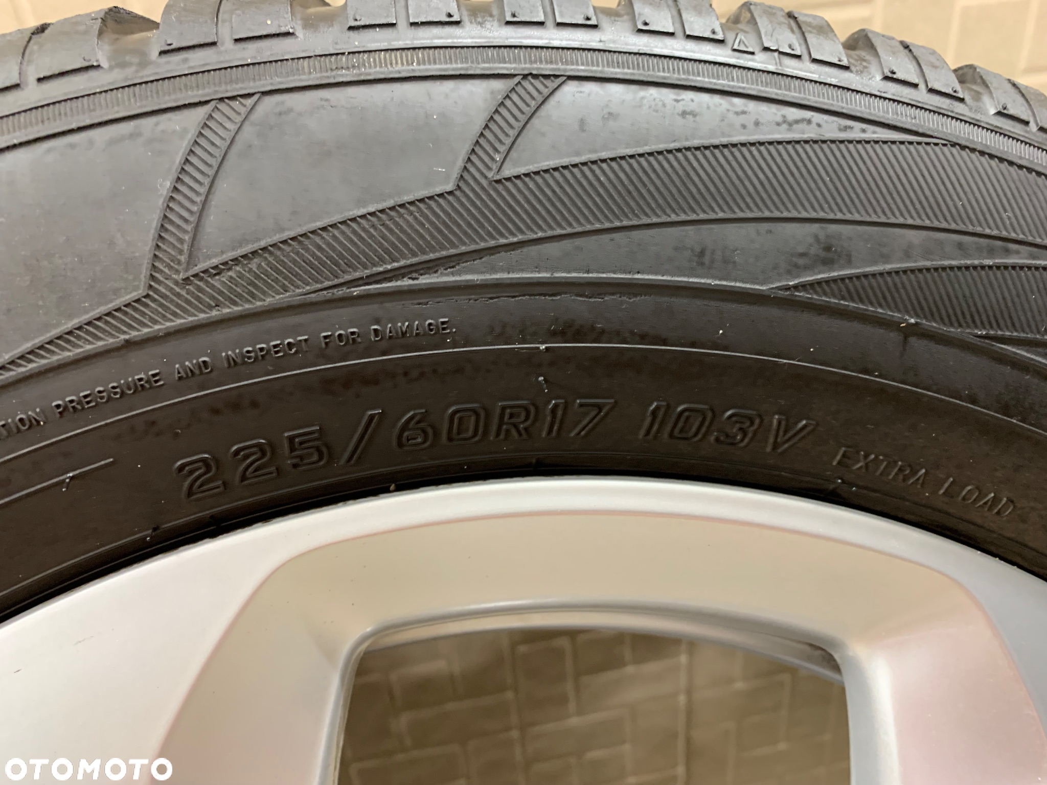Jeep Renegade Cherokee KL Compass  Felgi Aluminiowe z Oponami 17x7,0J 40mm 5x110mm+Czujniki Ciśnienia - 3