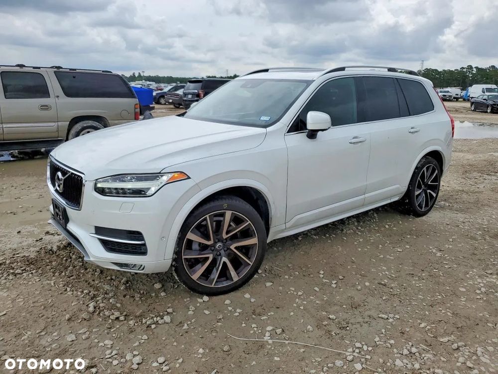 Volvo XC 90 T6 AWD Geartronic Momentum - 2