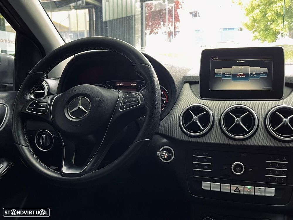 Mercedes-Benz B 180 d Style - 20