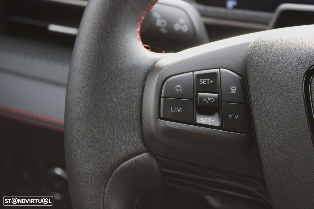 Ford Mustang Mach-E Alargada AWD - 23