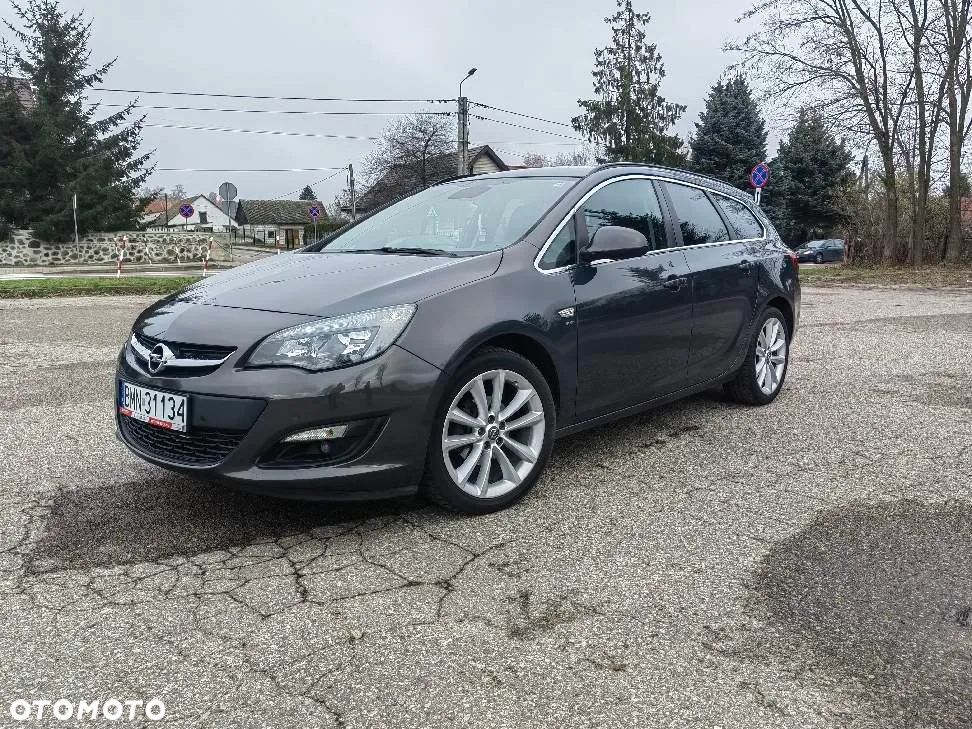 Opel Astra 1.4 Turbo Sports Tourer - 1