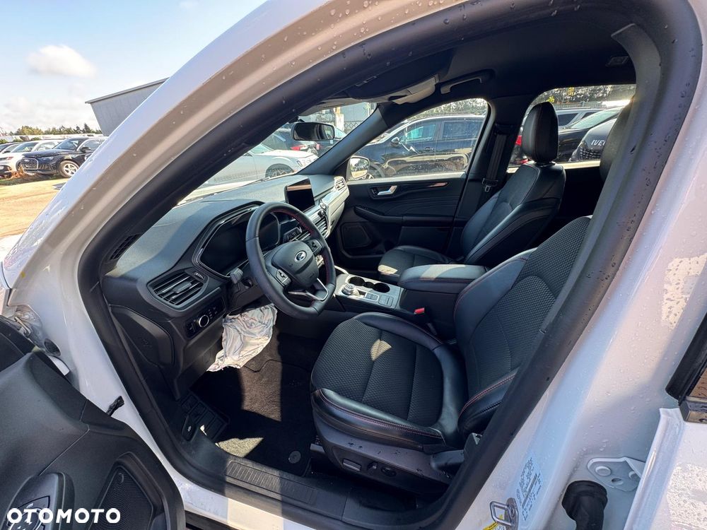 Ford Kuga 1.5 EcoBoost 4x4 ST-Line - 11