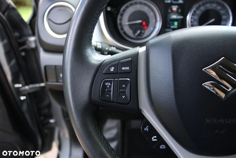 Suzuki Vitara 1.4 Boosterjet SHVS Premium 2WD - 29