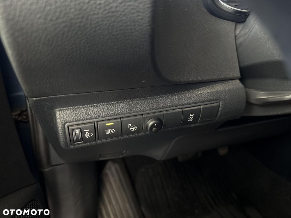 Toyota Corolla 1.8 Hybrid Comfort - 21