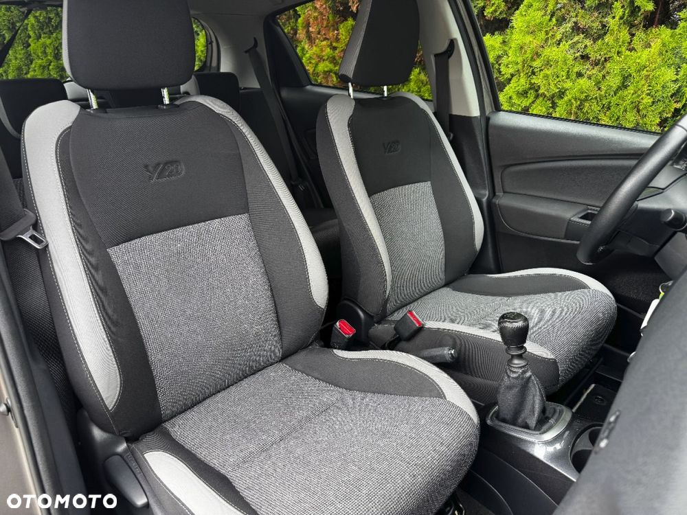Toyota Yaris 1.5 20th Anniversary - 21
