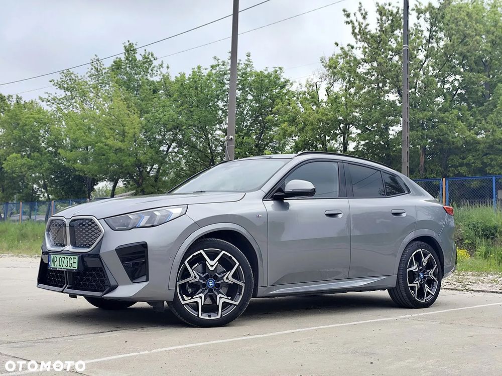 BMW iX2 xDrive30 66.5kWh M Sport Edition - 2